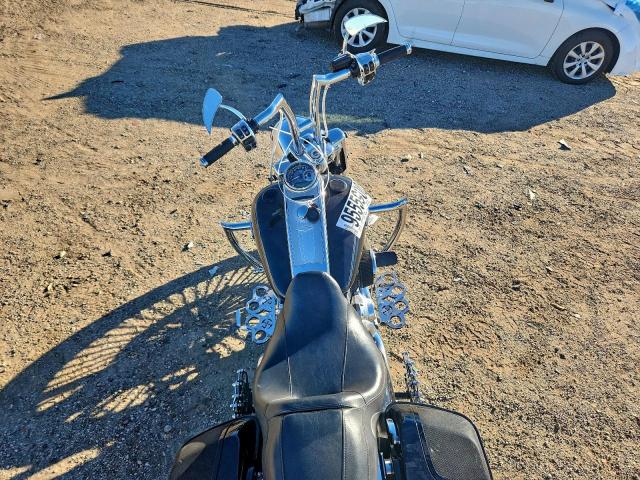 Harley-Davidson Fl Road King Image 6