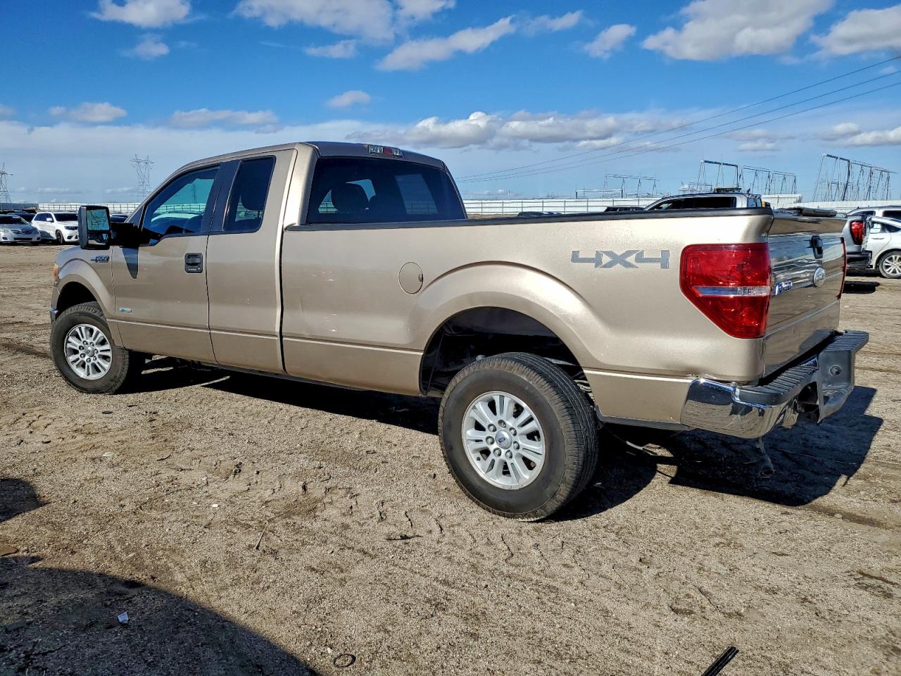 Ford F-150 Super Cab Image 9
