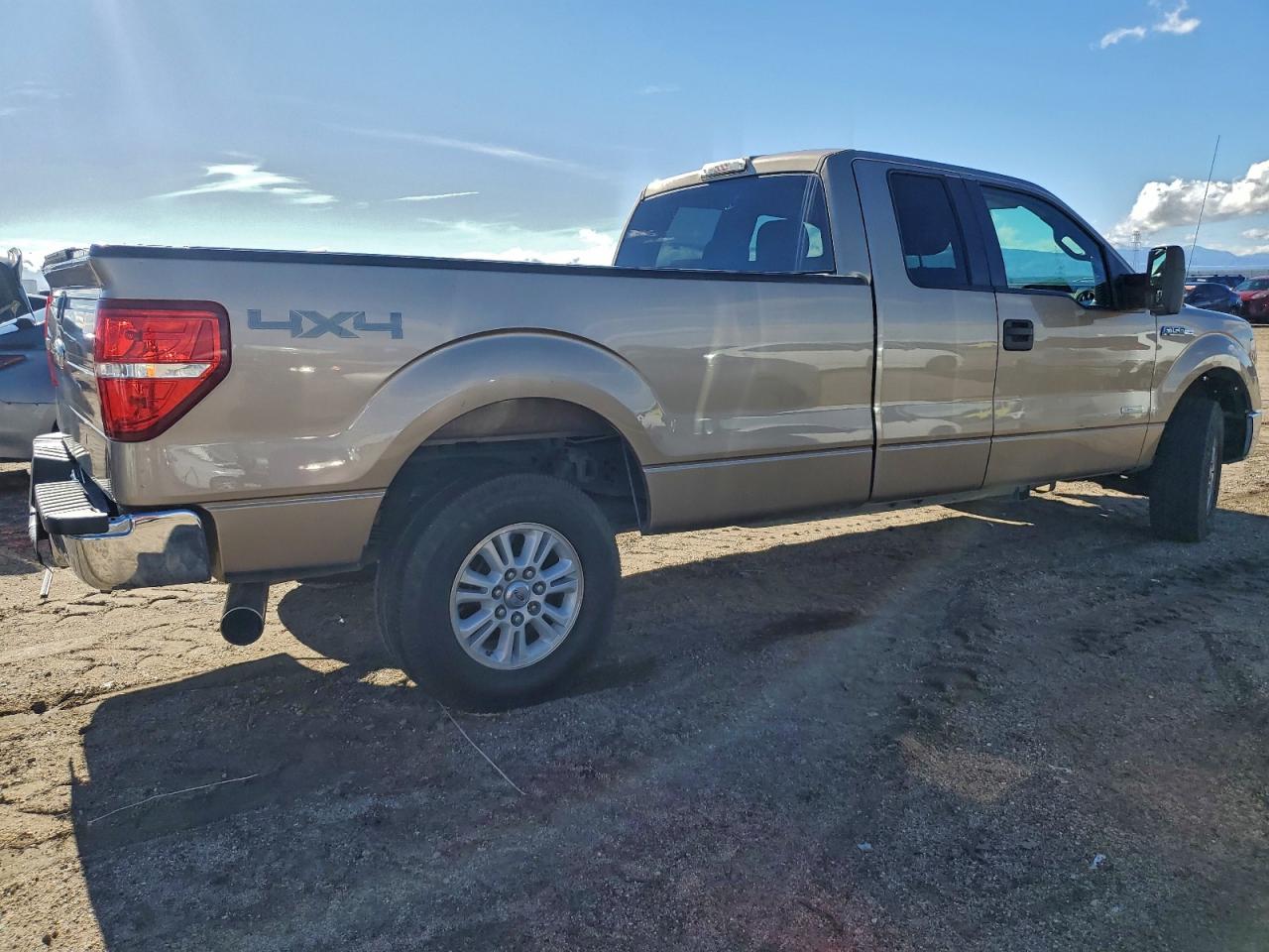 Ford F-150 Super Cab Image 7