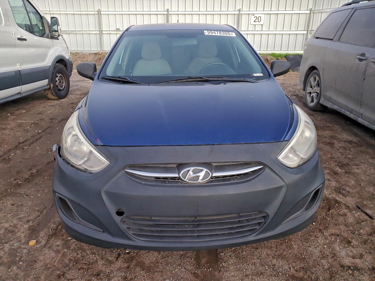 Hyundai ACCENT Se Image 12