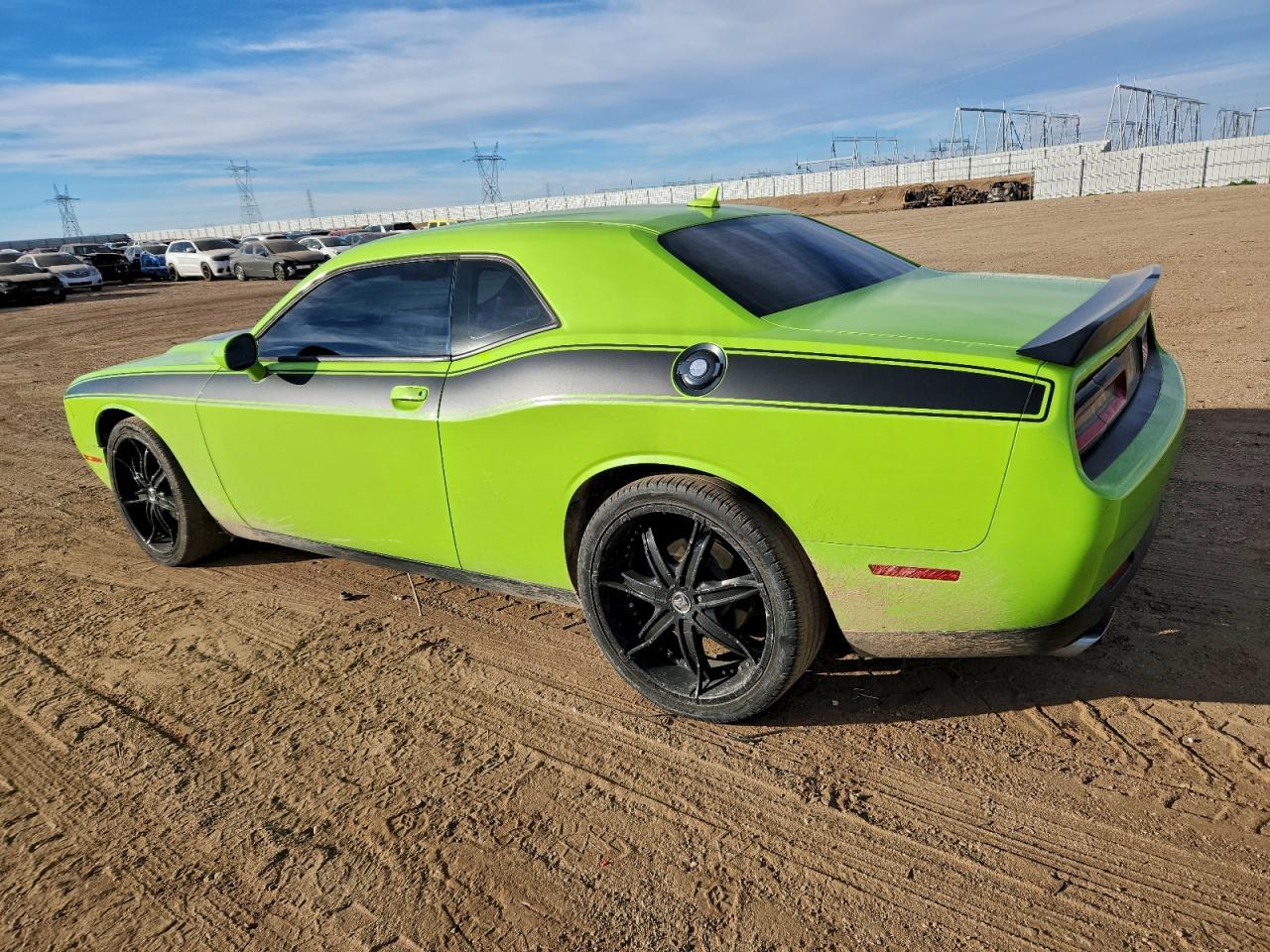 Dodge Challenger Sxt Plus Image 12