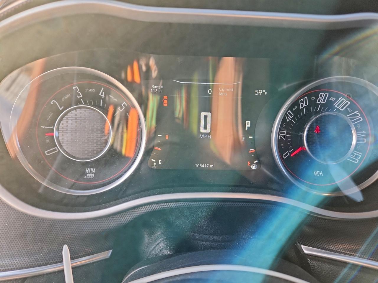 Dodge Challenger Sxt Plus Image 3