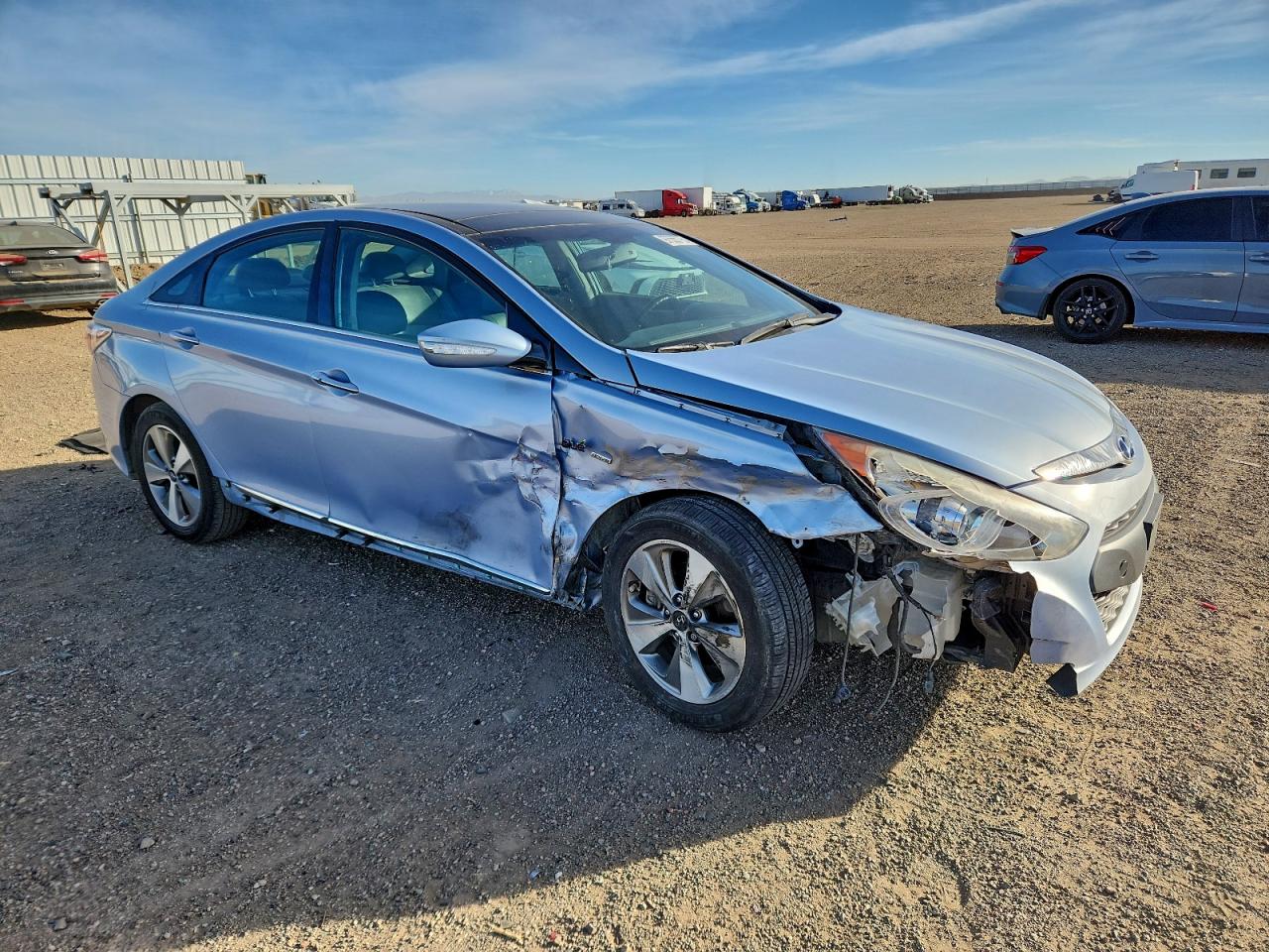 Hyundai SONATA Hybrid Image 2