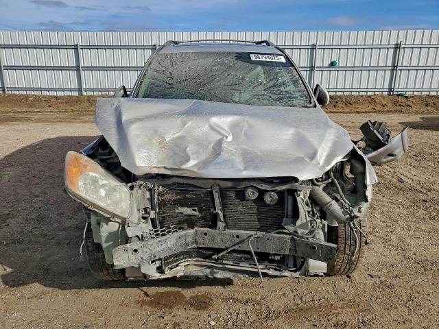 Toyota RAV4 Limited Image 10