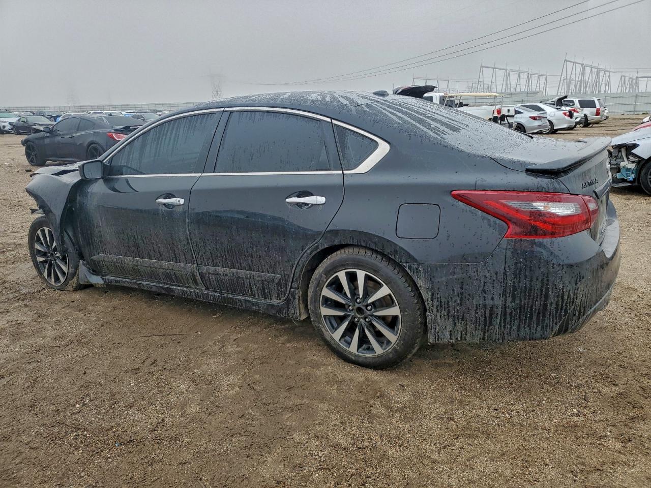 Nissan Altima 2.5 Image 5