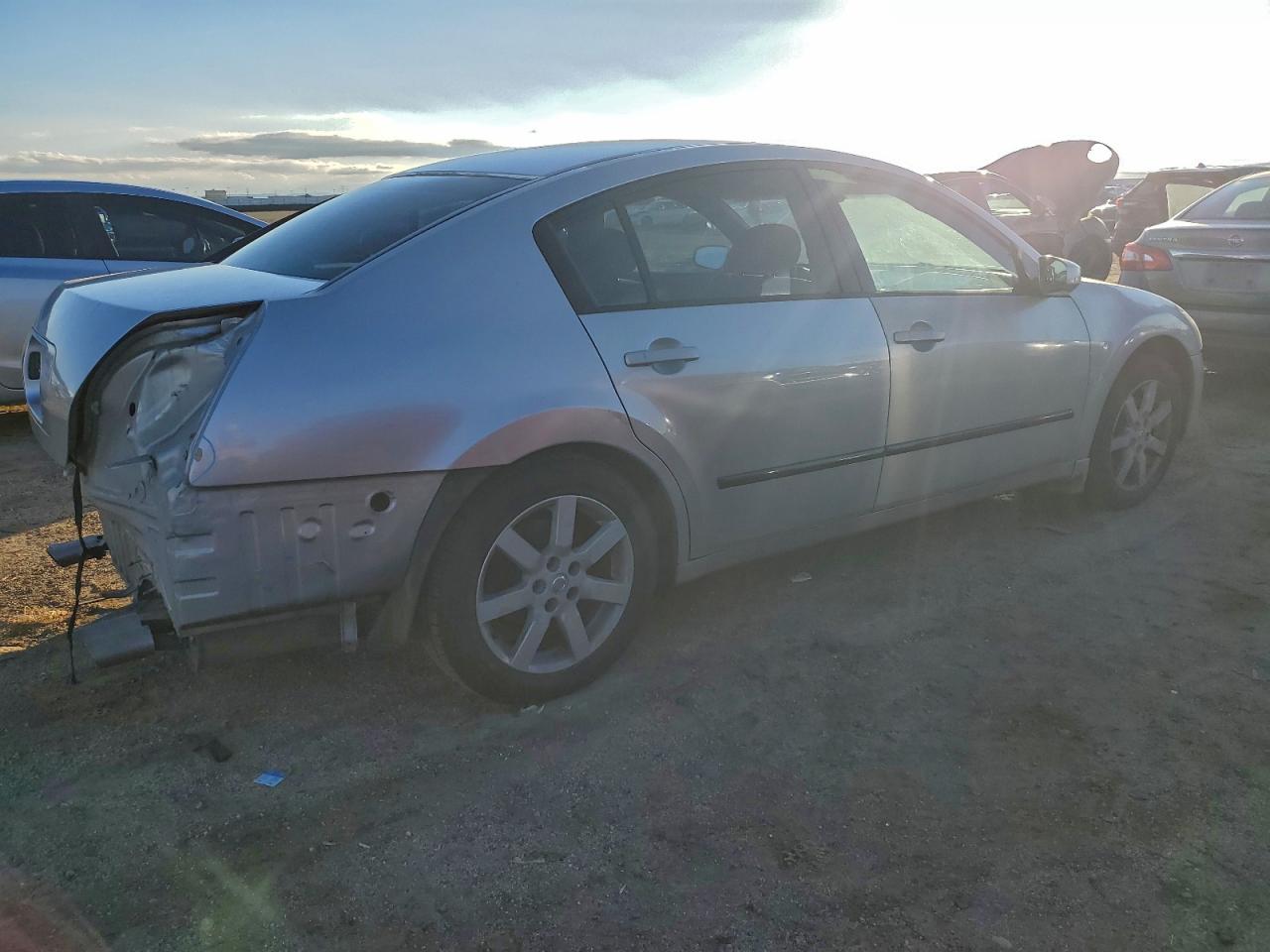 Nissan Maxima Se Image 3