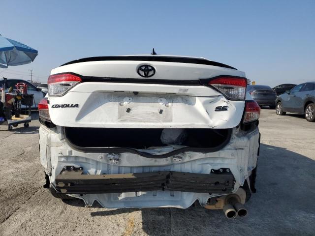 Toyota Corolla Se Image 4