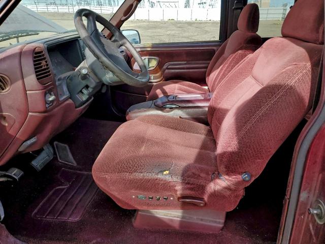 GMC Sierra C1500 Image 8