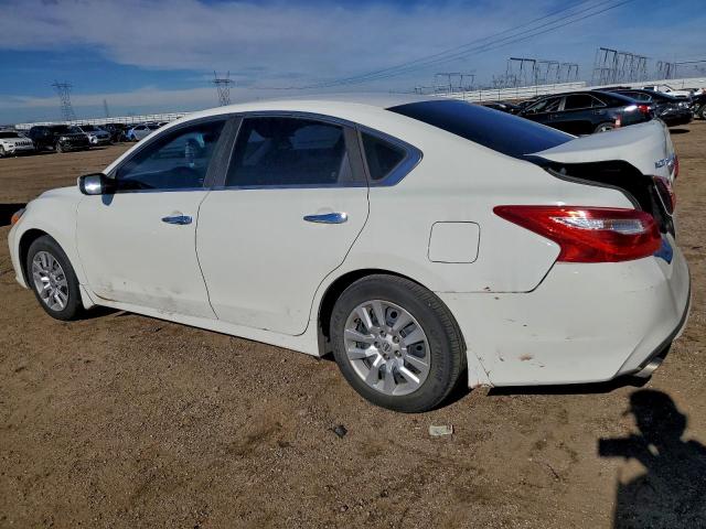 Nissan Altima 2.5 Image 3