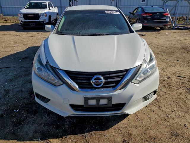 Nissan Altima 2.5 Image 6