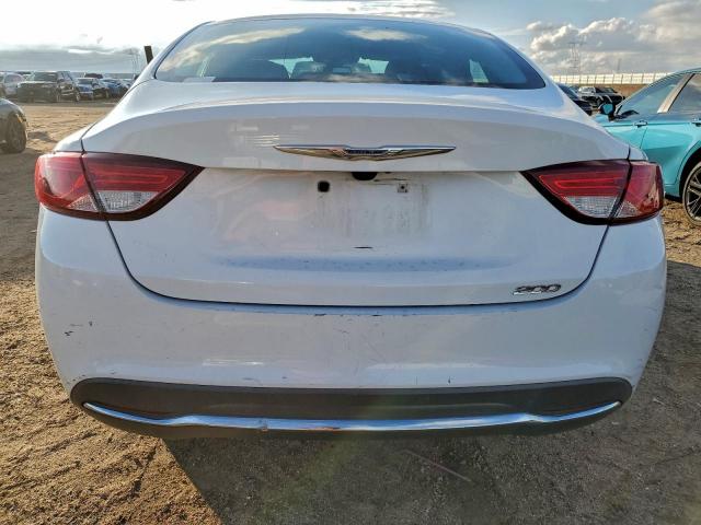 Chrysler 200 Limited Image 3