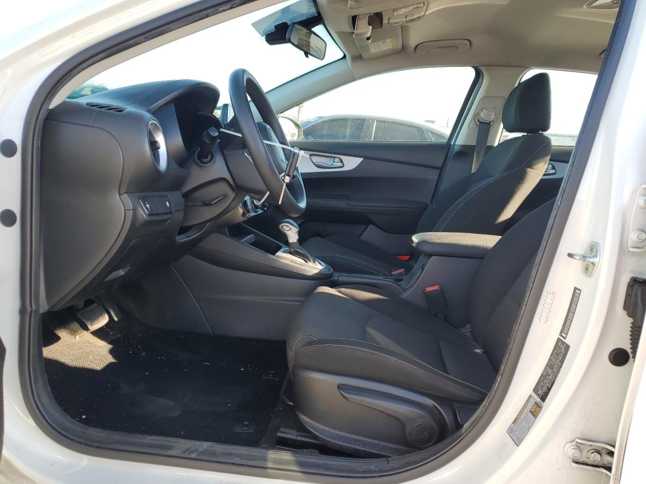 Kia Forte Lx Image 3