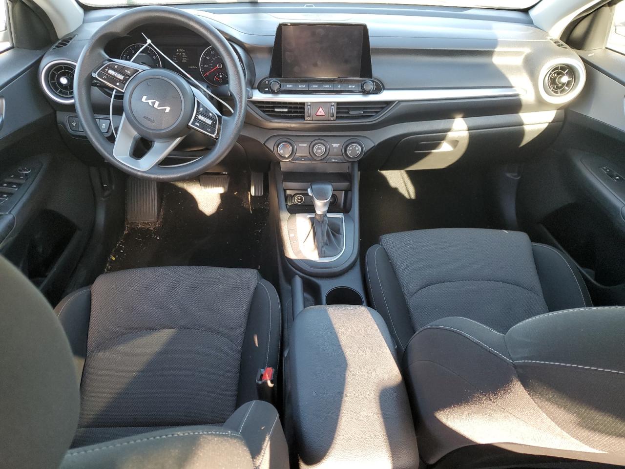 Kia Forte Lx Image 2