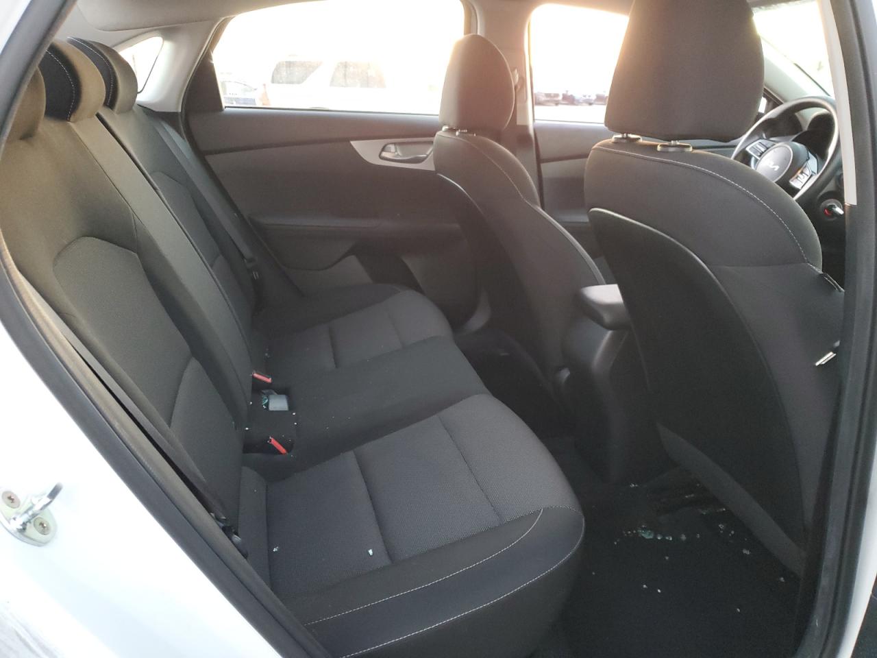 Kia Forte Lx Image 7